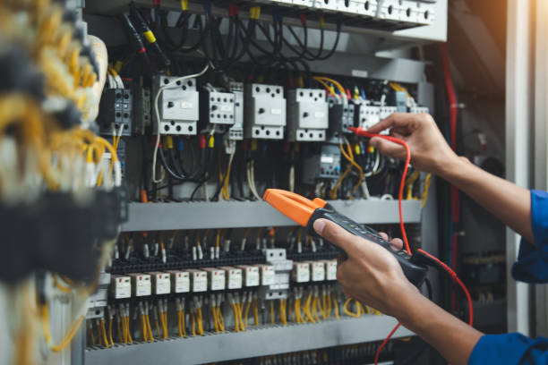 Best Ceiling Fan Installation Electrician  in Petaluma, CA